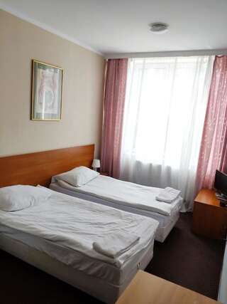 Отель Hotel Akor Быдгощ Стандартный двухместный номер с 1 кроватью-4